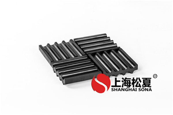 選購(gòu)減震器的時(shí)候，要謹(jǐn)慎